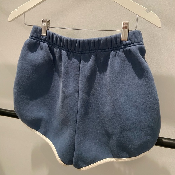 PRINCESS POLLY LOUGE FLEECE SHORTS - Picture 2 of 4